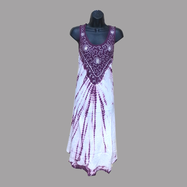 Model Burgandy Tie Dye