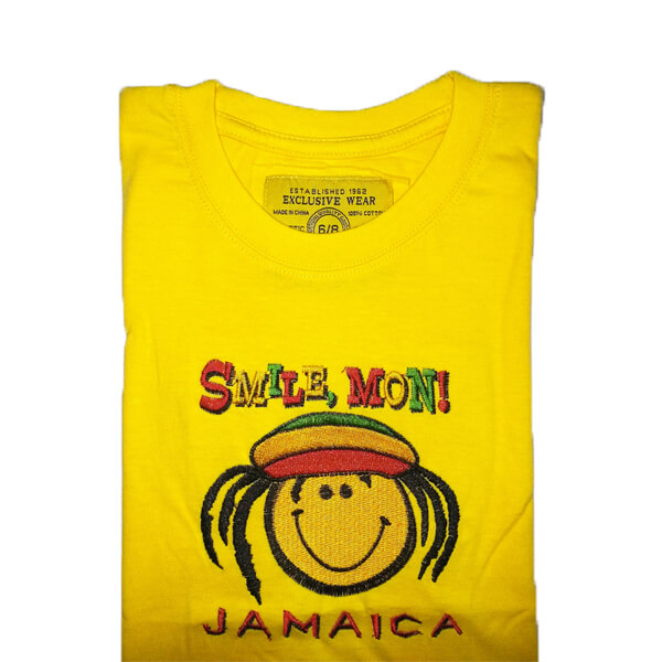 Model Yellow-smile mon
